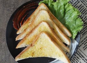 Foto resep Garlic Bread Roti Tawar Teflon