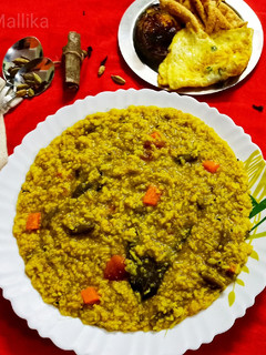 #সবজি দিয়ে গোবিন্দভোগ চালের খিচুড়ি (Gobindobhog chaler khichuri recipe in Bengali) রেসিপির প্রধান ছবি