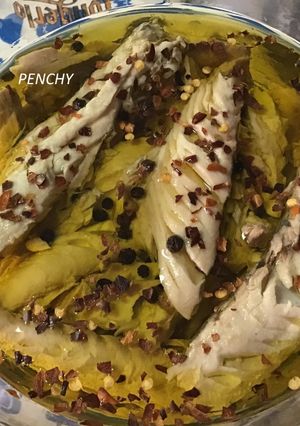 Foto principal de Caballa en aceite de oliva con copos de chile