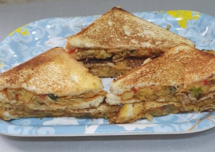 Recipe of Appetizing Potato and chicken sandwich