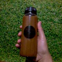A picture of Thai coffee.