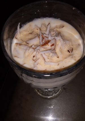 A picture of Youghurt tart.