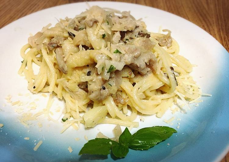 Creamy Parmesan Mushroom Chicken Pasta