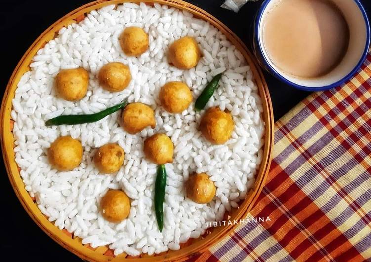 Phoolouri / Phooluri/ Chickpea Fritters Phoolouri / Phooluri/ Chickpea Fritters