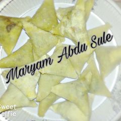 Pastary samosa A picture of Pastary samosa.