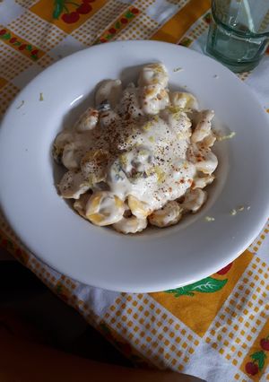 Foto di Tortellini panna e funghi al profumo di limone glutenfree