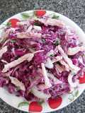 Gỏi gà bắp cải tím