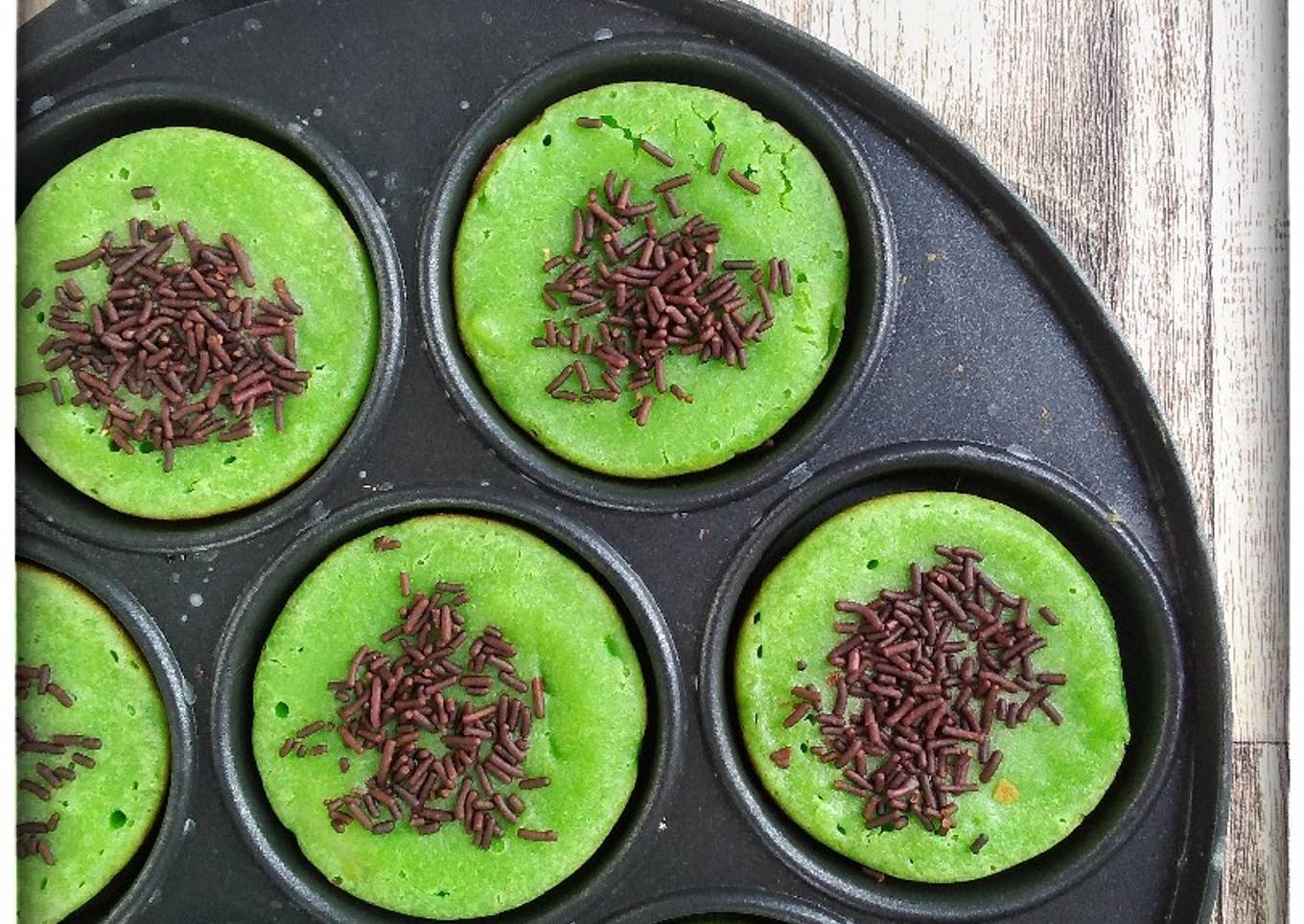 Kue Lumpur Kentang Pandan