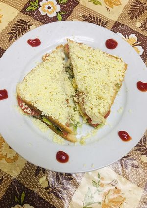 વેજ ચીઝ ટોસ્ટ સેન્ડવીચ (Veg. Cheese Toast Sandwich Recipe In Gujarati) રેસીપી મુખ્ય ફોટો