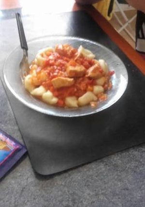 Una foto de Ñoquis con salsa de pollito😍