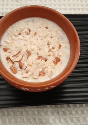 શક્કરીયા ડ્રાયફ્રુટ ખીર (Shakkariya Dryfruit Kheer Recipe In Gujarati) રેસીપી મુખ્ય ફોટો