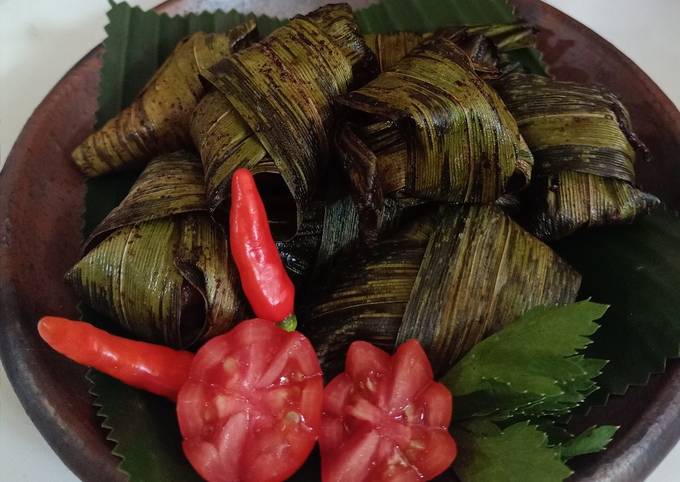 Ayam goreng pandan