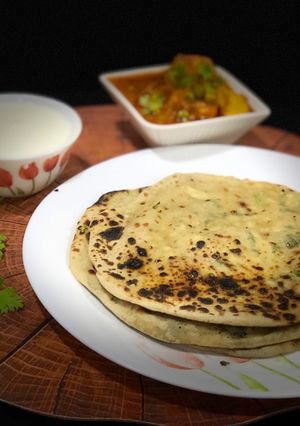 A picture of Tandoori Paneer Paratha.