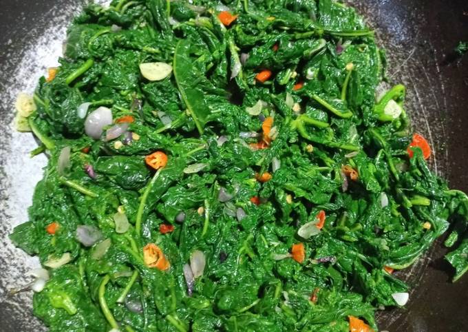 Resep Tumis Daun Singkong Terasi Oleh Dapur Bunda Cookpad