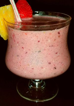 A picture of Mike's Tropical Rum Slushies.