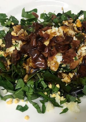 Una foto de Ensalada de espinaca baby