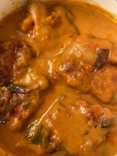 Una foto de Manitas de cerdo guisadas en Crock Pot