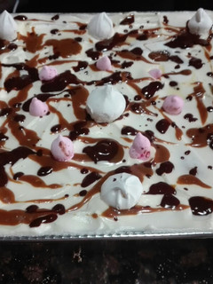 Una foto de Postre bomba de vainillas Muyyyy fácil