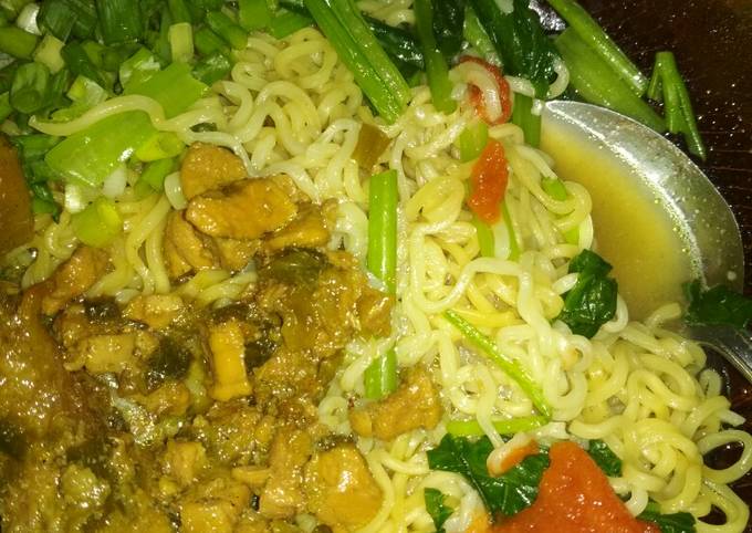 Mie ayam rumahan