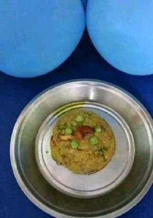 A picture of Banana - Green peas Sheera.