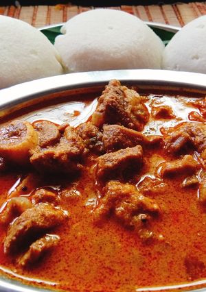 A picture of Chettinad spicy mutton curry.