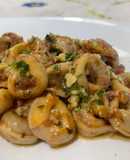 Tortellini ripieni di Carne con Pesto di Noci
