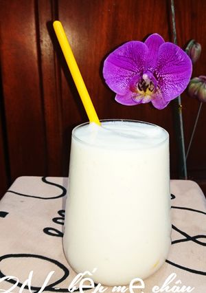 Hình của món Sinh tố mãng cầu xiêm.