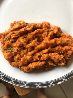 Una foto de Picadillo de plátano verde