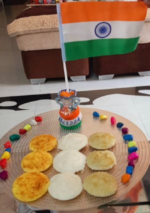 A picture of Tricolour rava idli.