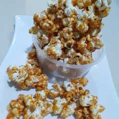 Popcorn caramel রেসিপির প্রধান ছবি