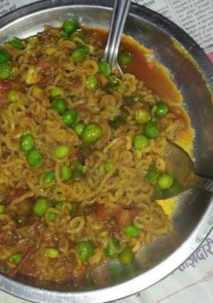 मैगी (maggi recipe in Hindi) रेसिपी मुख्य फोटो