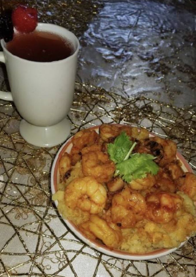Una foto de Mofongo con camarones🍤🍤🦐