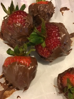 A picture of Soft Chocolate Strawberries.