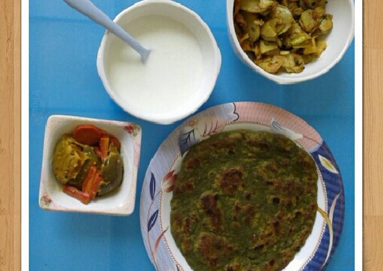 Simple Way to Make Any-night-of-the-week Methi paratha