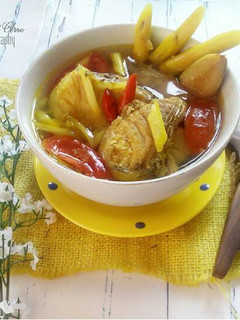 Foto resep Parede Ikan Kakap / Ikan Kakap Kuah Kuning
