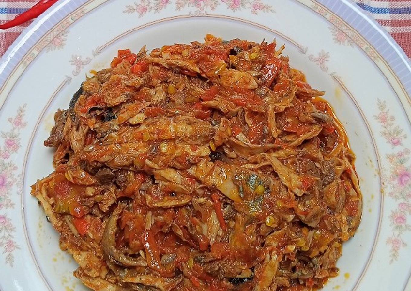 Sambel Tongkol Suwir
