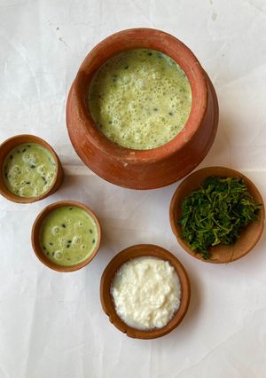 बथुआ रायता (Bathua Raita recipe in hindi) रेसिपी मुख्य फोटो