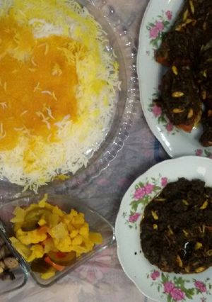 عکسی از دستور برنج و ماهی سرخ شده به همراه حشو 😊😊
