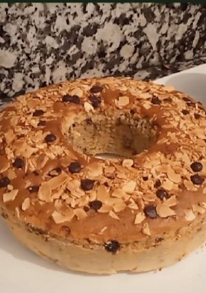 A picture of Carrot Coconut Donut cake.