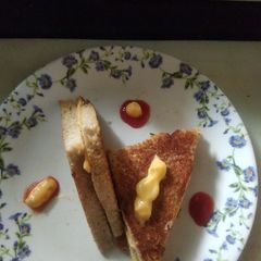 A picture of Aloo toast Sandwich.