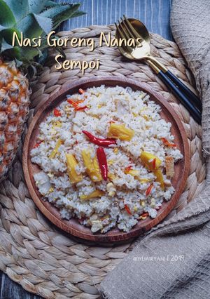 Gambar Nasi Goreng Nanas Sempoi