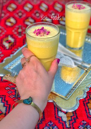 عکسی از دستور میلک شیک زعفرون