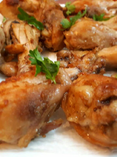 A picture of Pan fried Drumsticks.