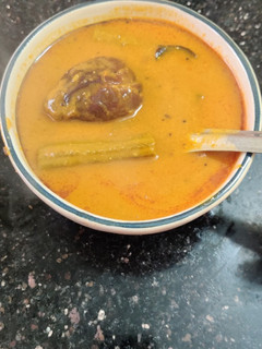 முருங்கை மொச்சை கத்தரி குழம்பு (Murungai Mochai Kathri KUlambu Recipe in Tamil) செய்முறை முக்கிய புகைப்படம்
