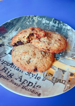 Φωτογραφία της συνταγής Chocolate chunk & walnut cookies