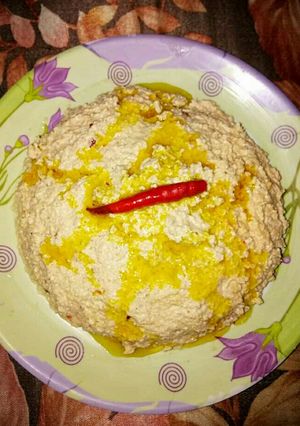 পোস্ত মানকচু বাটা (posto man kochu bata recipe in Bengali) রেসিপির প্রধান ছবি