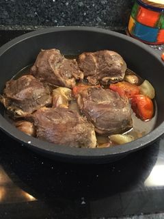 Una foto de Galtas de cerdo rústidas a la cazuela
