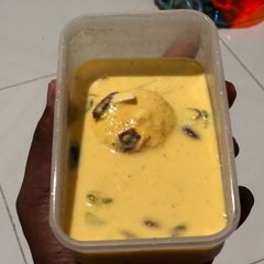 A picture of Mango rasamalai.