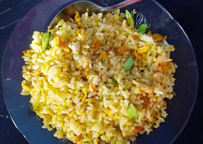 Easiest Way to Prepare Perfect Nasi goreng kuning pete