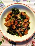 Gnocchi di patate alla rapa rossa con broccoletti e pancetta